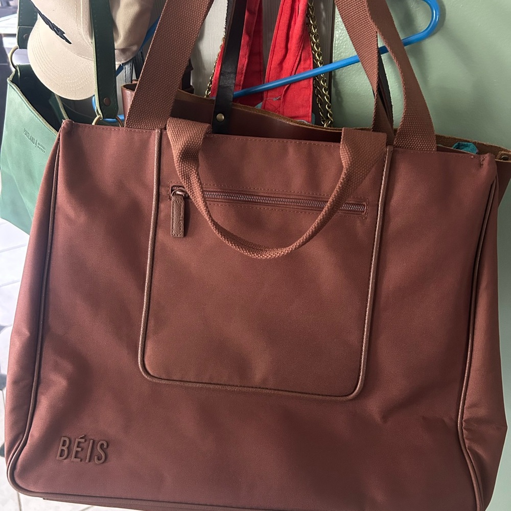 COPY - BEIS east west tote NWOT
